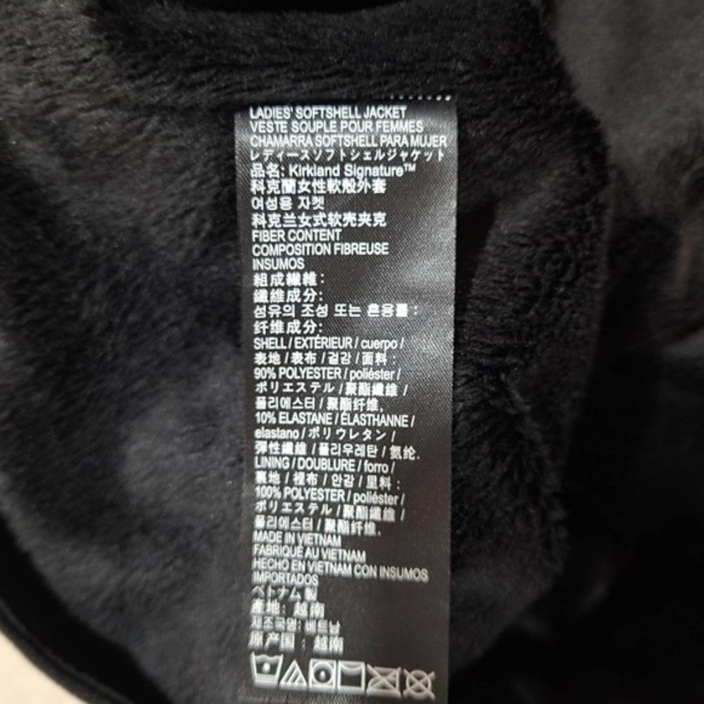 BLACK Softshell Jacket with Fuzzy Lining - Size Large - Picture 8 of 11